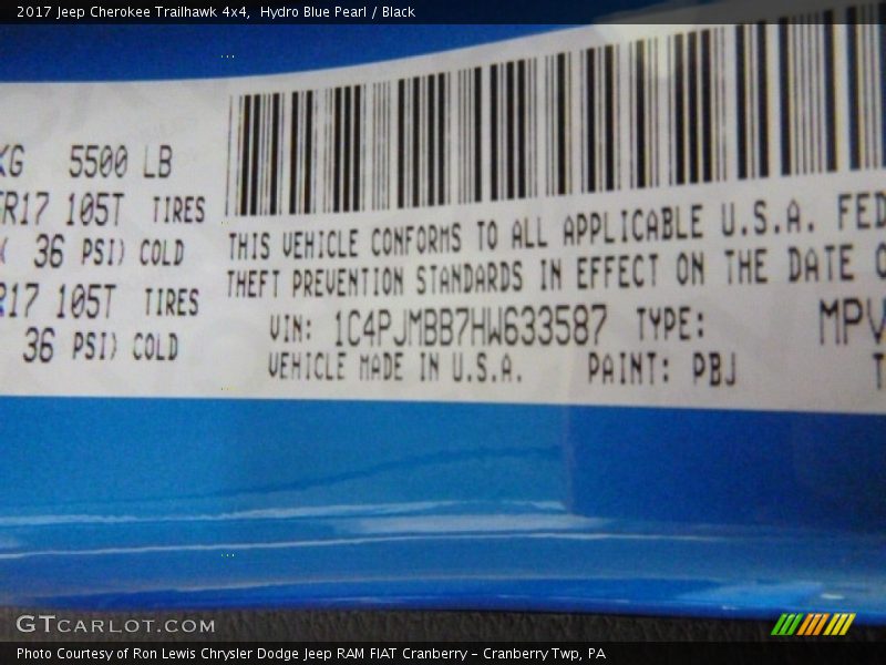 Hydro Blue Pearl / Black 2017 Jeep Cherokee Trailhawk 4x4