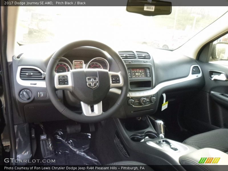 Pitch Black / Black 2017 Dodge Journey SE AWD