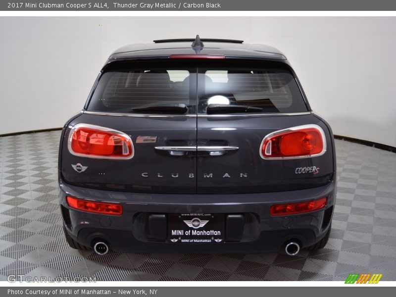 Thunder Gray Metallic / Carbon Black 2017 Mini Clubman Cooper S ALL4