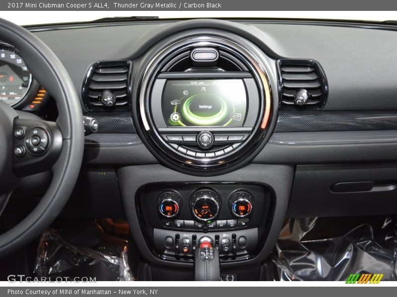 Thunder Gray Metallic / Carbon Black 2017 Mini Clubman Cooper S ALL4