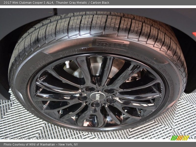 Thunder Gray Metallic / Carbon Black 2017 Mini Clubman Cooper S ALL4