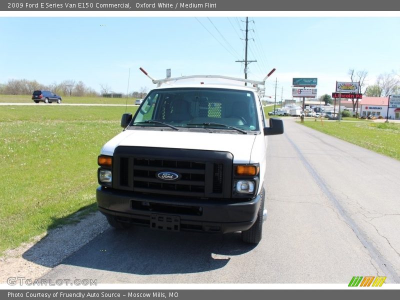 Oxford White / Medium Flint 2009 Ford E Series Van E150 Commercial