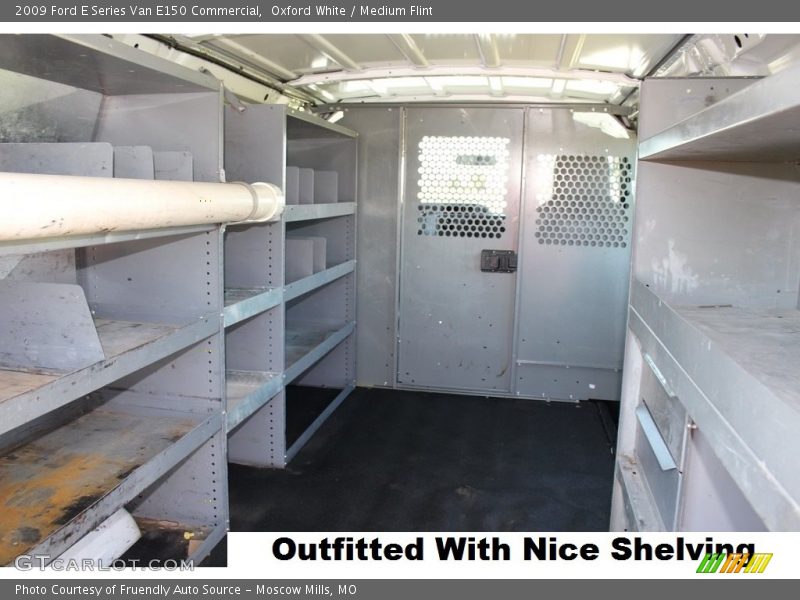 Oxford White / Medium Flint 2009 Ford E Series Van E150 Commercial