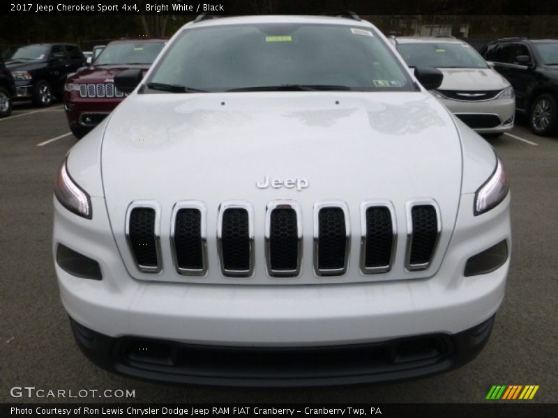 Bright White / Black 2017 Jeep Cherokee Sport 4x4