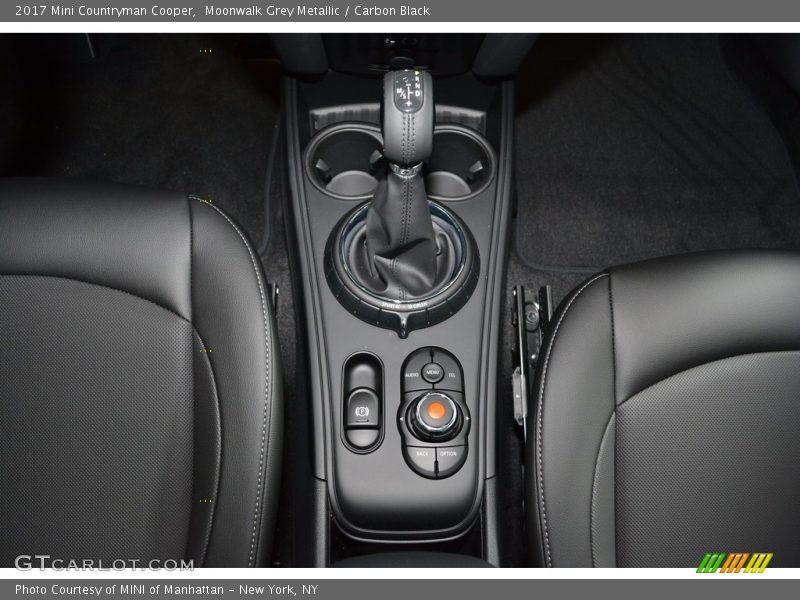 Moonwalk Grey Metallic / Carbon Black 2017 Mini Countryman Cooper