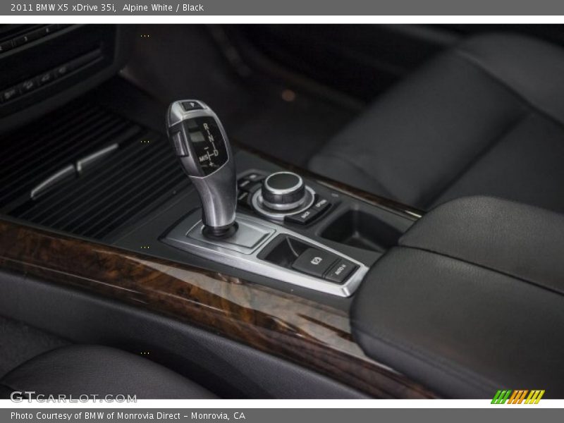 Alpine White / Black 2011 BMW X5 xDrive 35i