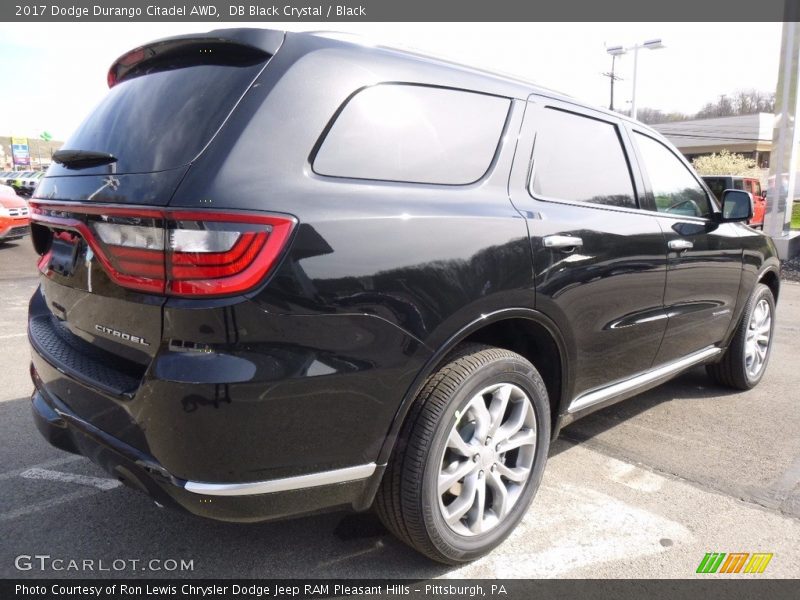 DB Black Crystal / Black 2017 Dodge Durango Citadel AWD
