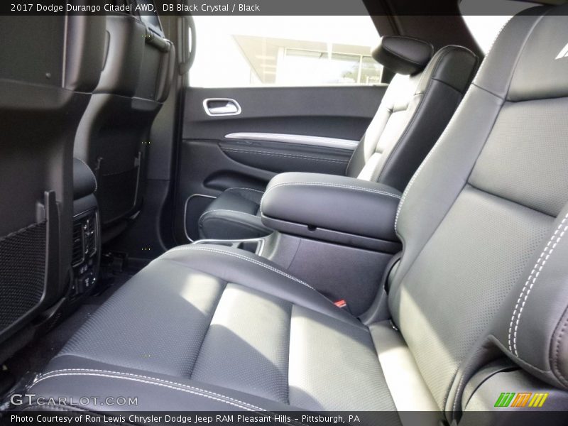 DB Black Crystal / Black 2017 Dodge Durango Citadel AWD