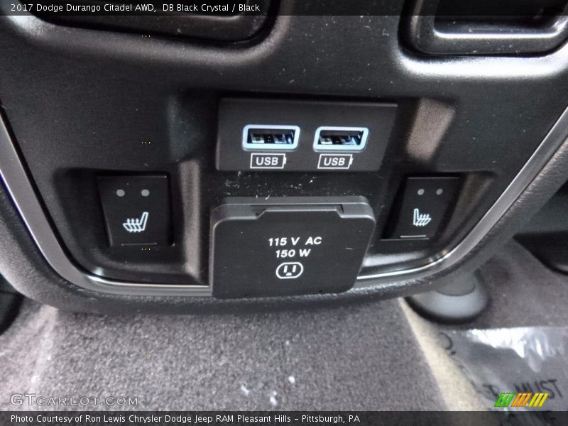 DB Black Crystal / Black 2017 Dodge Durango Citadel AWD