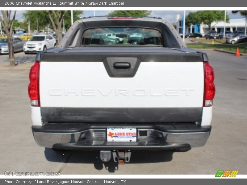 Summit White / Gray/Dark Charcoal 2006 Chevrolet Avalanche LS