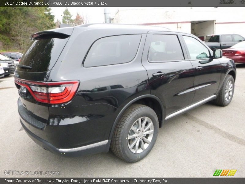 DB Black Crystal / Black 2017 Dodge Durango SXT AWD