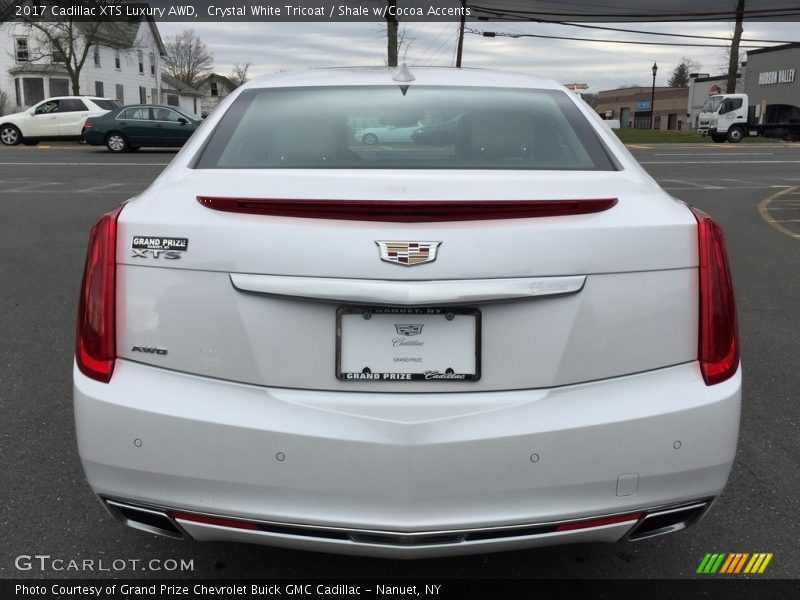 Crystal White Tricoat / Shale w/Cocoa Accents 2017 Cadillac XTS Luxury AWD