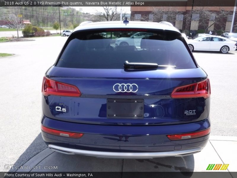 Navarra Blue Metallic / Atlas Beige 2018 Audi Q5 2.0 TFSI Premium Plus quattro