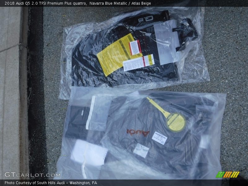 Navarra Blue Metallic / Atlas Beige 2018 Audi Q5 2.0 TFSI Premium Plus quattro