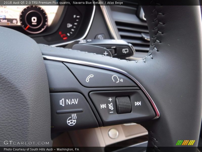 Controls of 2018 Q5 2.0 TFSI Premium Plus quattro