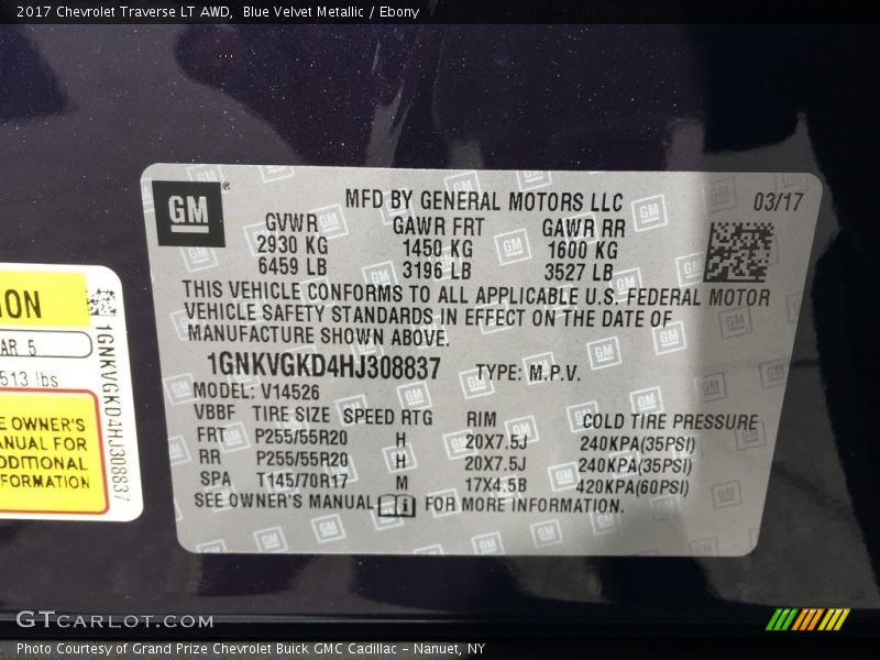 Blue Velvet Metallic / Ebony 2017 Chevrolet Traverse LT AWD