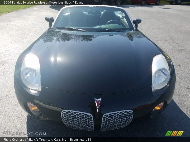 Mysterious Black / Ebony 2006 Pontiac Solstice Roadster