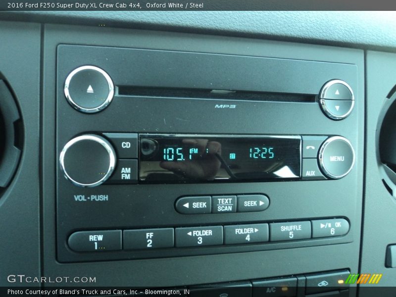 Oxford White / Steel 2016 Ford F250 Super Duty XL Crew Cab 4x4