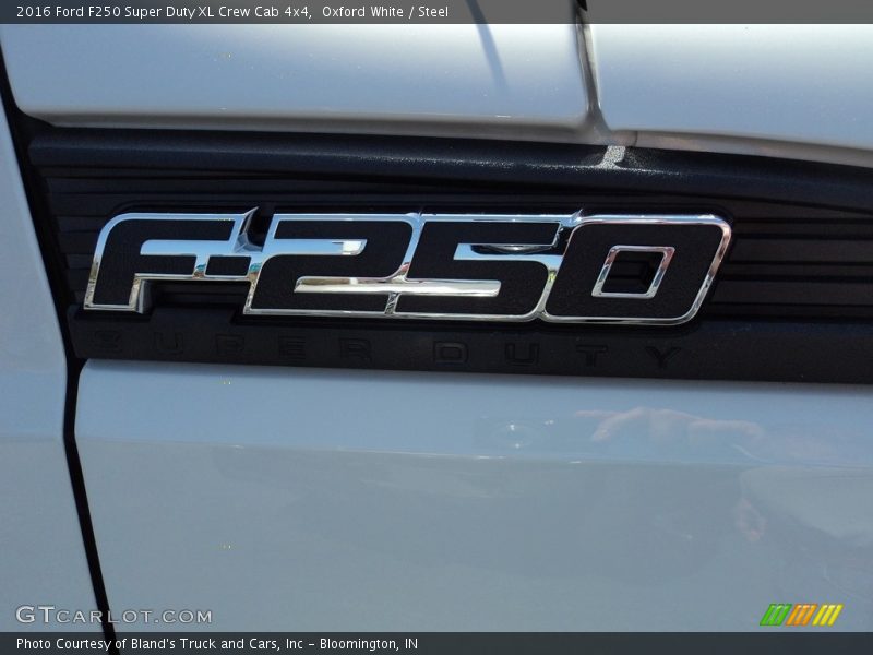 Oxford White / Steel 2016 Ford F250 Super Duty XL Crew Cab 4x4