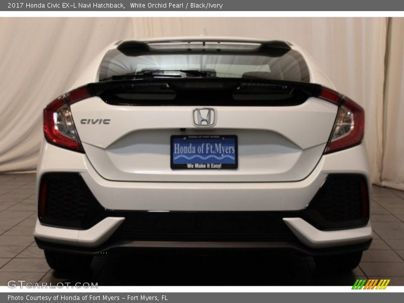 White Orchid Pearl / Black/Ivory 2017 Honda Civic EX-L Navi Hatchback