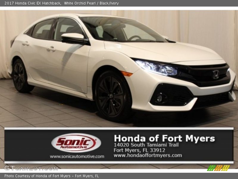 White Orchid Pearl / Black/Ivory 2017 Honda Civic EX Hatchback