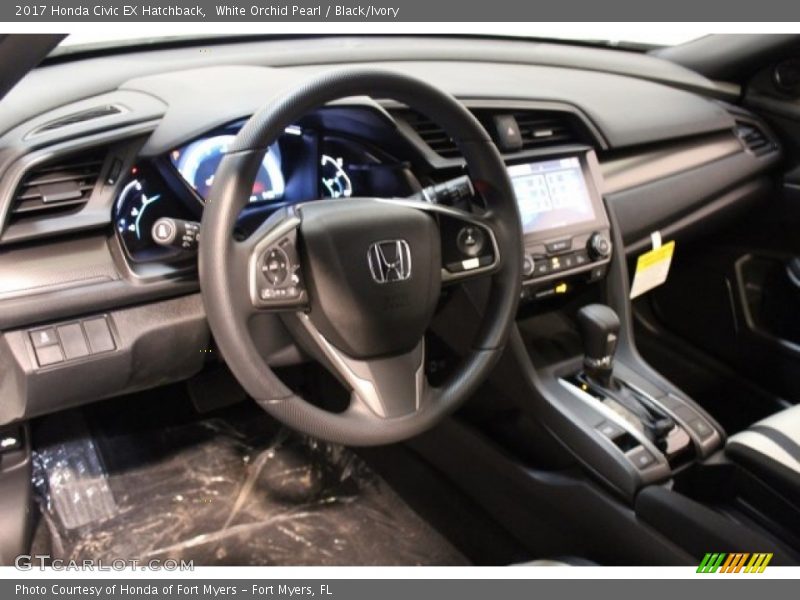 White Orchid Pearl / Black/Ivory 2017 Honda Civic EX Hatchback