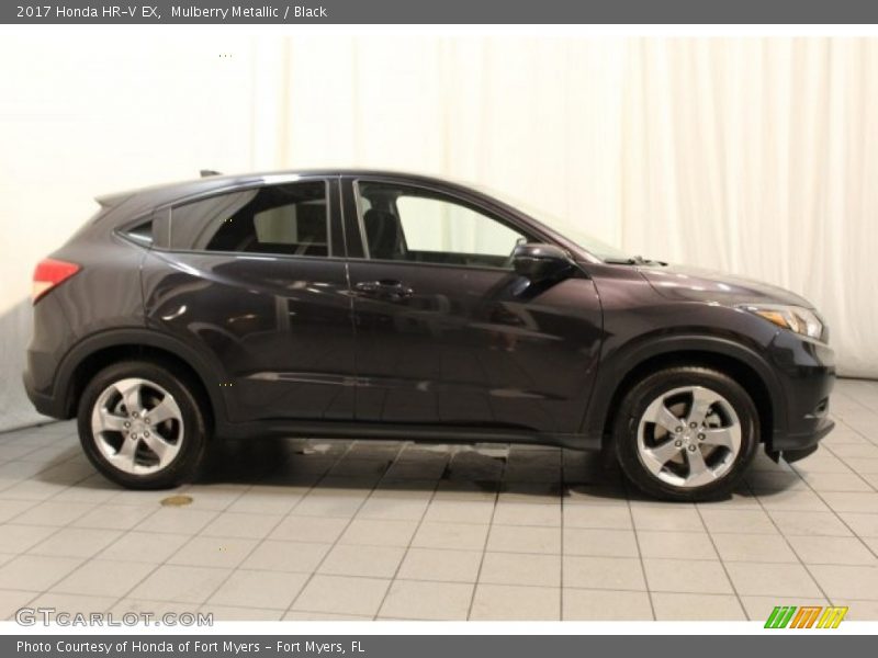 Mulberry Metallic / Black 2017 Honda HR-V EX