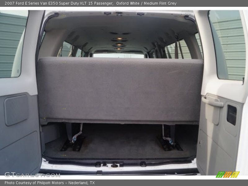 Oxford White / Medium Flint Grey 2007 Ford E Series Van E350 Super Duty XLT 15 Passenger