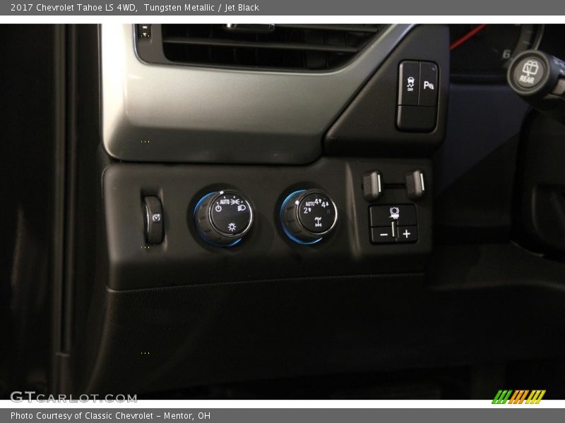 Tungsten Metallic / Jet Black 2017 Chevrolet Tahoe LS 4WD