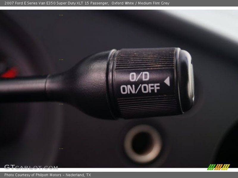 Oxford White / Medium Flint Grey 2007 Ford E Series Van E350 Super Duty XLT 15 Passenger