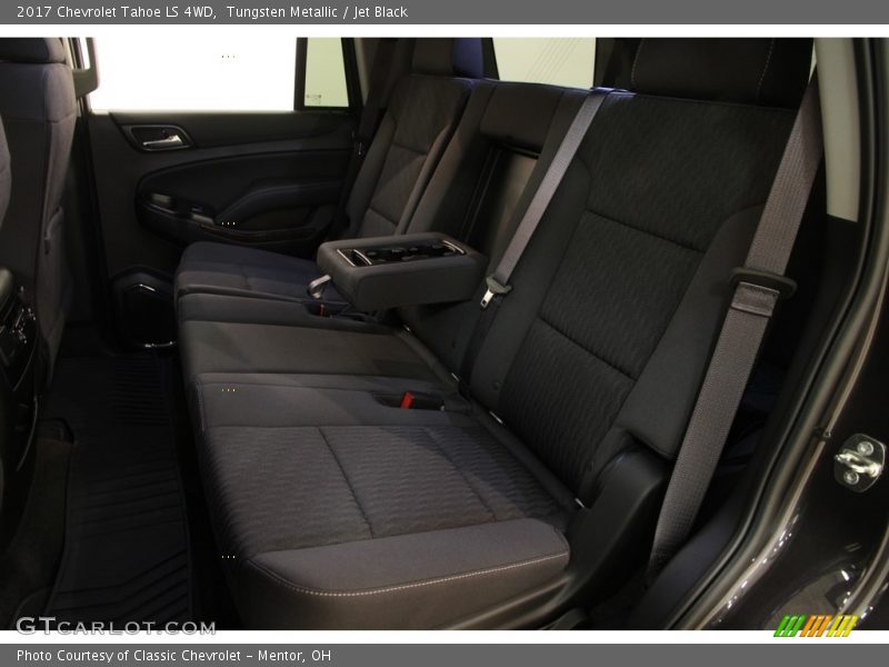 Tungsten Metallic / Jet Black 2017 Chevrolet Tahoe LS 4WD