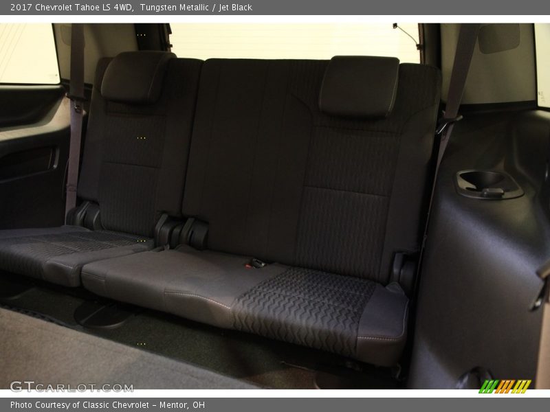 Tungsten Metallic / Jet Black 2017 Chevrolet Tahoe LS 4WD