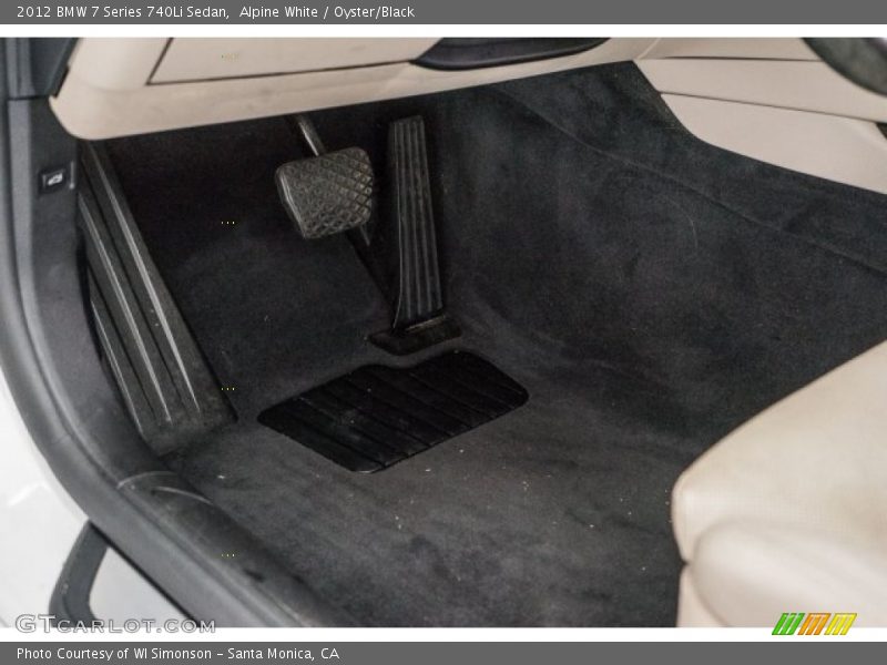 Alpine White / Oyster/Black 2012 BMW 7 Series 740Li Sedan