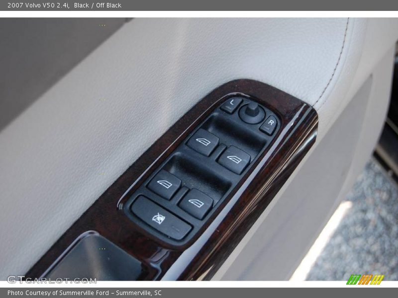 Black / Off Black 2007 Volvo V50 2.4i