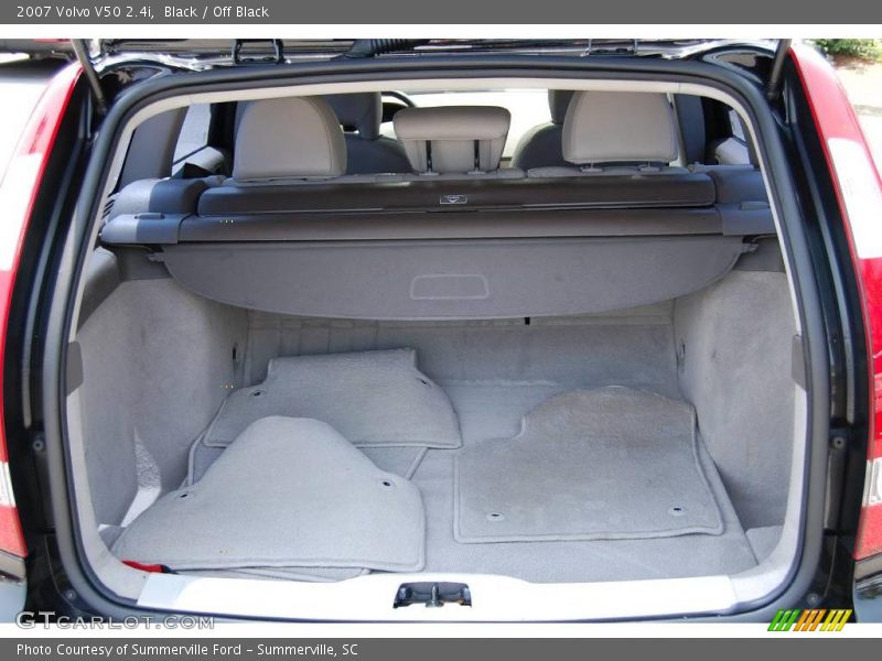 Black / Off Black 2007 Volvo V50 2.4i
