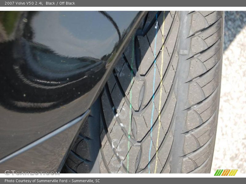 Black / Off Black 2007 Volvo V50 2.4i