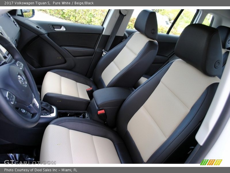 Pure White / Beige/Black 2017 Volkswagen Tiguan S