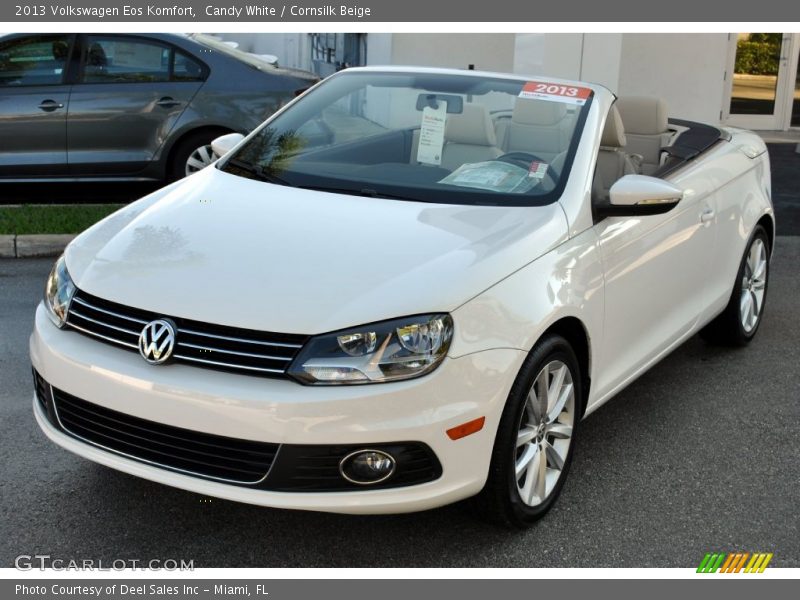 Candy White / Cornsilk Beige 2013 Volkswagen Eos Komfort