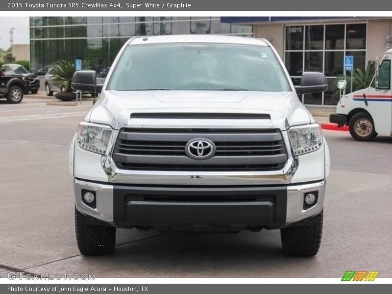 Super White / Graphite 2015 Toyota Tundra SR5 CrewMax 4x4