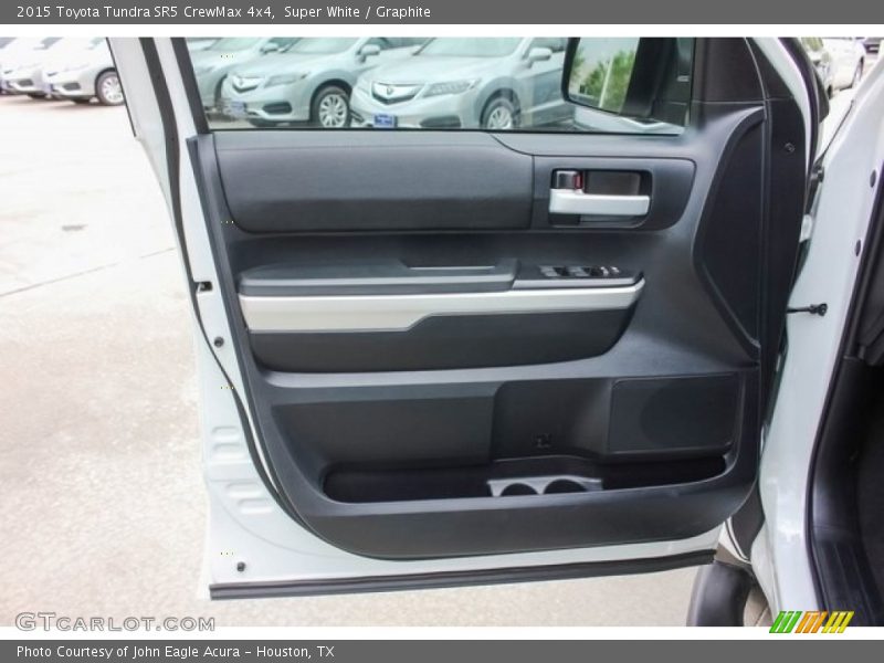 Super White / Graphite 2015 Toyota Tundra SR5 CrewMax 4x4