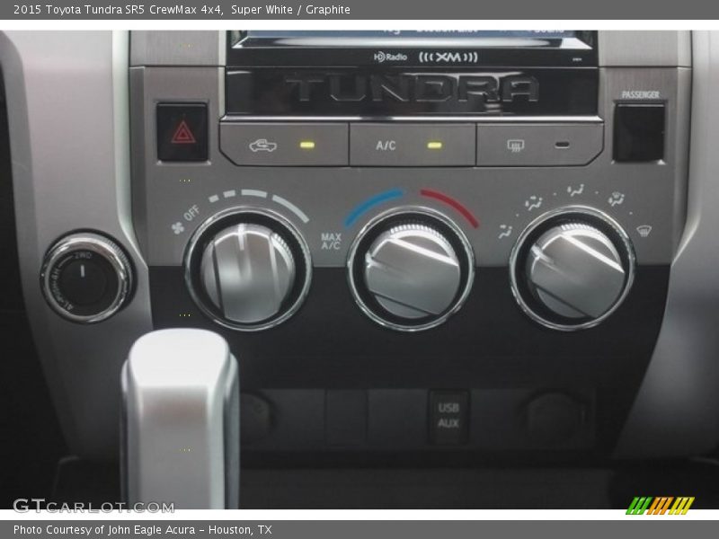 Super White / Graphite 2015 Toyota Tundra SR5 CrewMax 4x4
