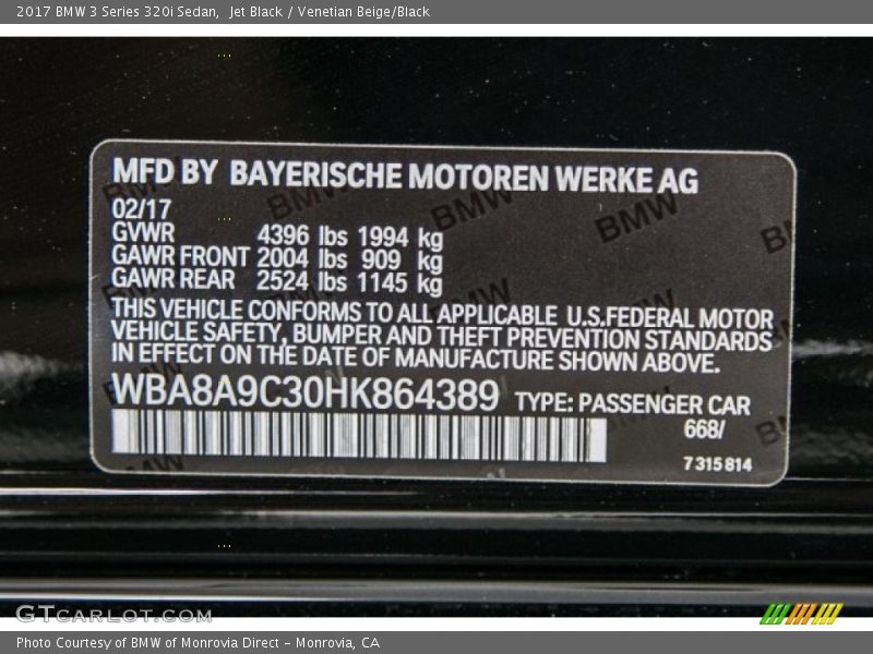 Jet Black / Venetian Beige/Black 2017 BMW 3 Series 320i Sedan