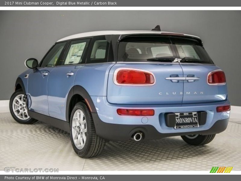 Digital Blue Metallic / Carbon Black 2017 Mini Clubman Cooper