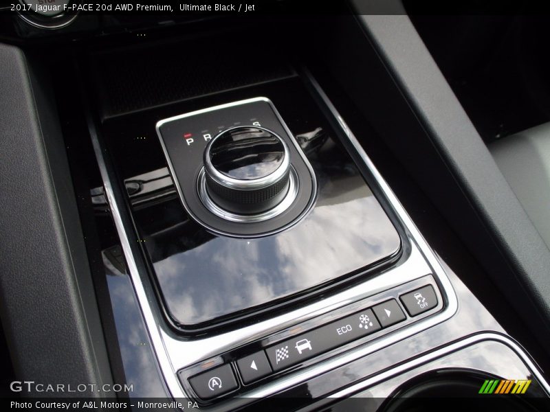Ultimate Black / Jet 2017 Jaguar F-PACE 20d AWD Premium