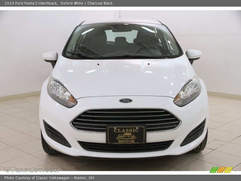 Oxford White / Charcoal Black 2014 Ford Fiesta S Hatchback