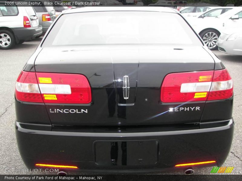 Black Clearcoat / Dark Charcoal 2006 Lincoln Zephyr