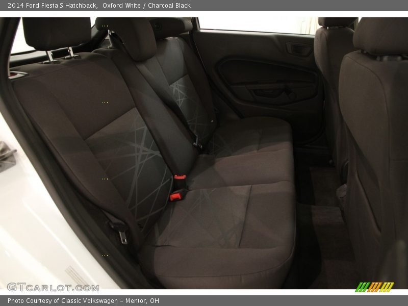 Oxford White / Charcoal Black 2014 Ford Fiesta S Hatchback