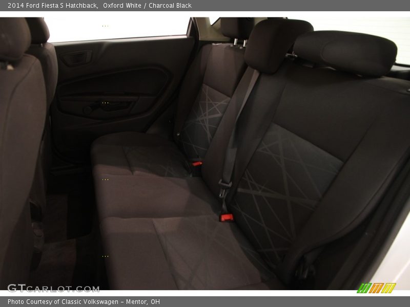 Oxford White / Charcoal Black 2014 Ford Fiesta S Hatchback