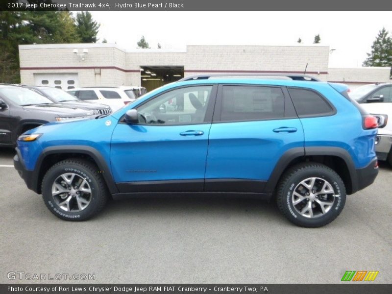 Hydro Blue Pearl / Black 2017 Jeep Cherokee Trailhawk 4x4