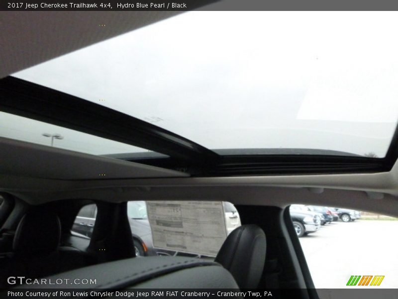 Hydro Blue Pearl / Black 2017 Jeep Cherokee Trailhawk 4x4